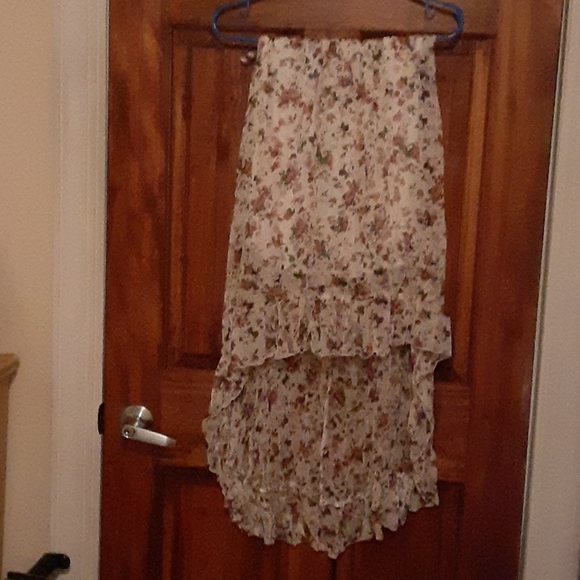 Dress - Picture 6 of 6